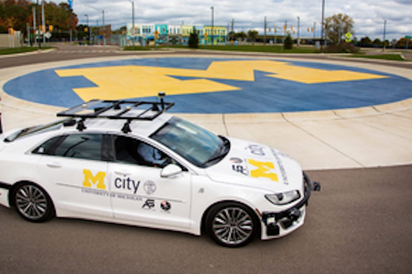 Online teach-out gives bite-sized answers to driverless car questions