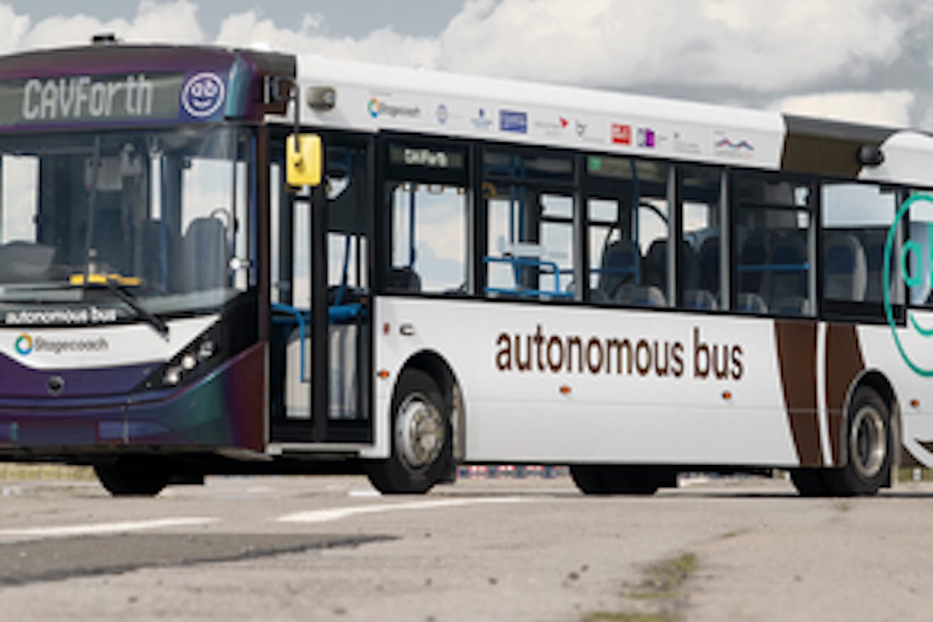 UK self-driving success as CAVForth bus project conducts first public road test