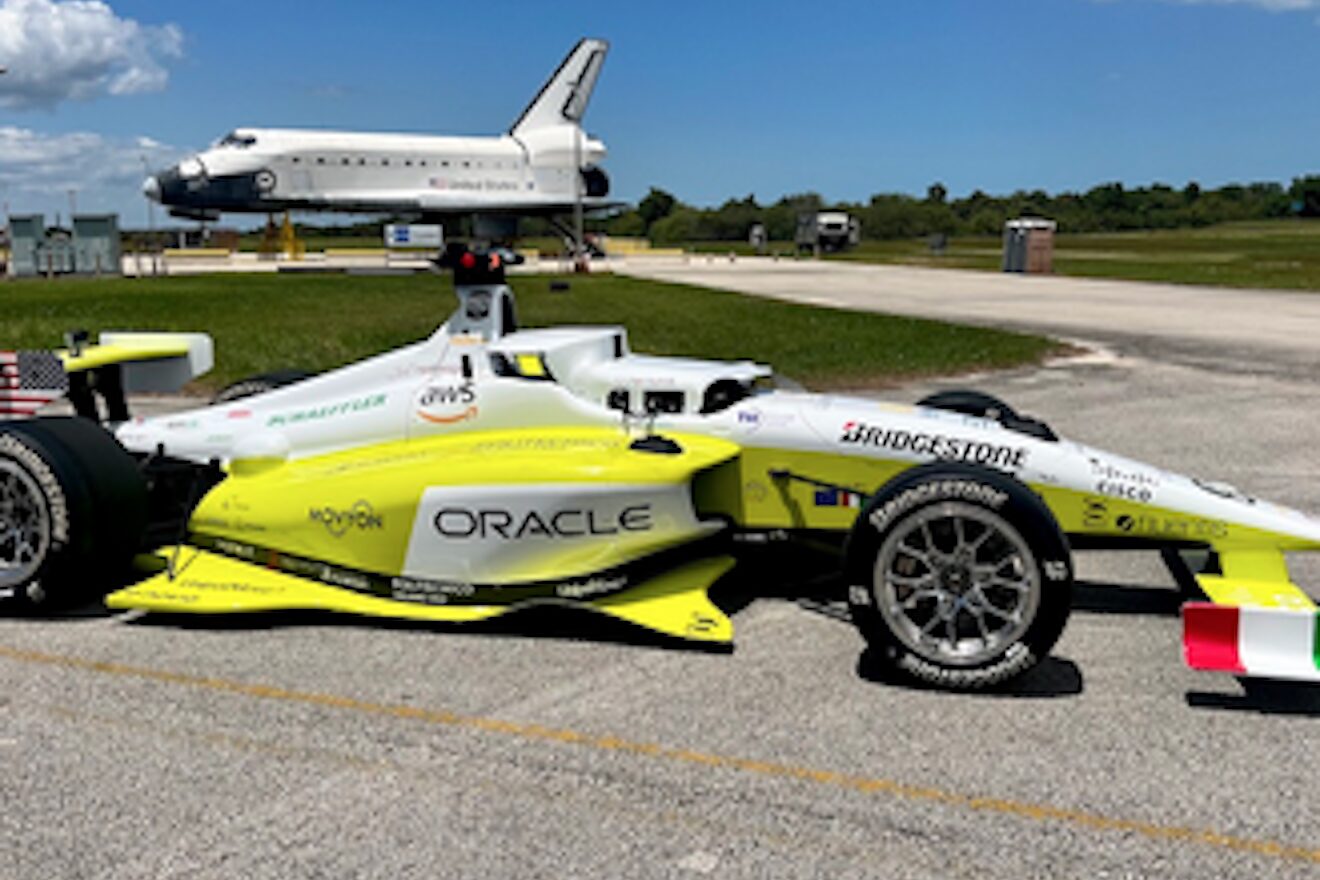 Video: 192mph PoliMOVE car rockets to self-driving world speed record