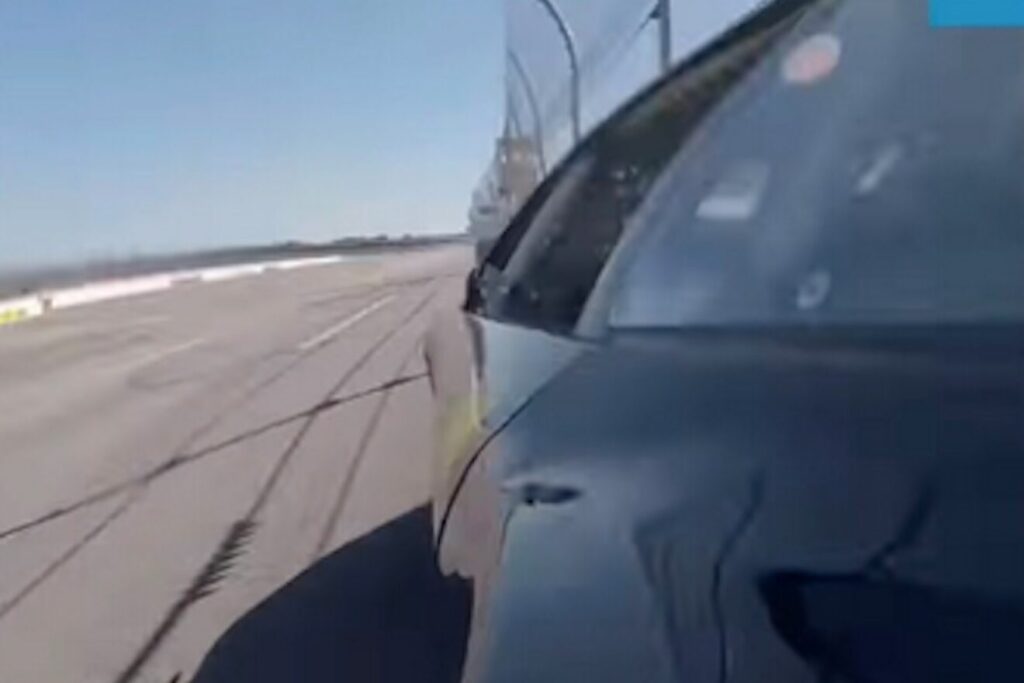 Video: amazing 130mph self-driving NASCAR crash test at Talladega Superspeedway