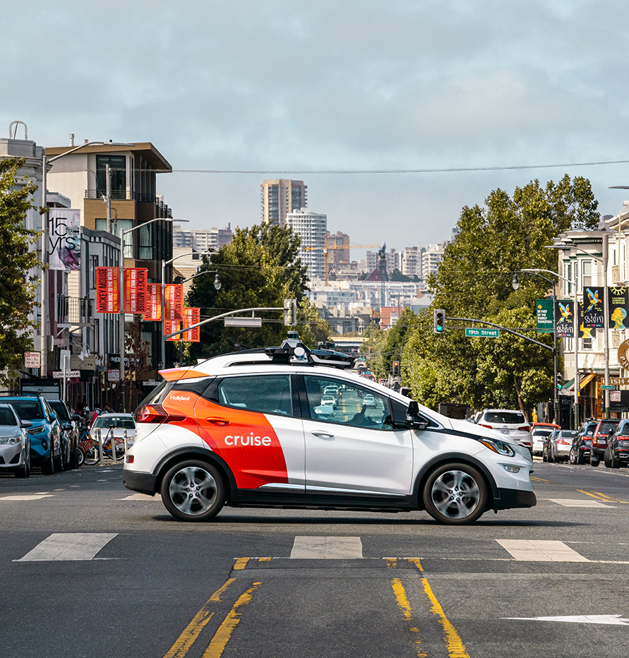 Cruise self-driving the iconic streets of San Francisco