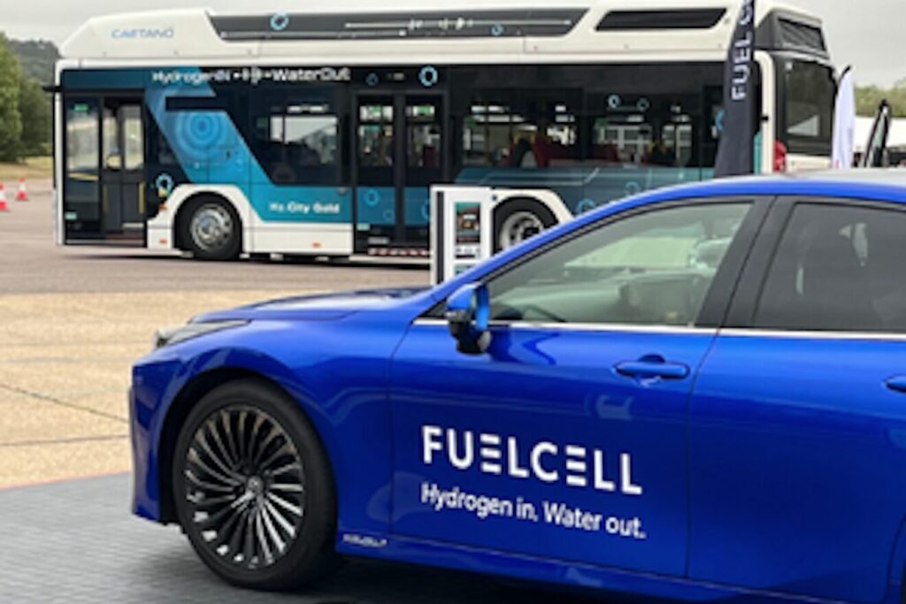 Self-driving and clean fuel at Cenex Expo 2024