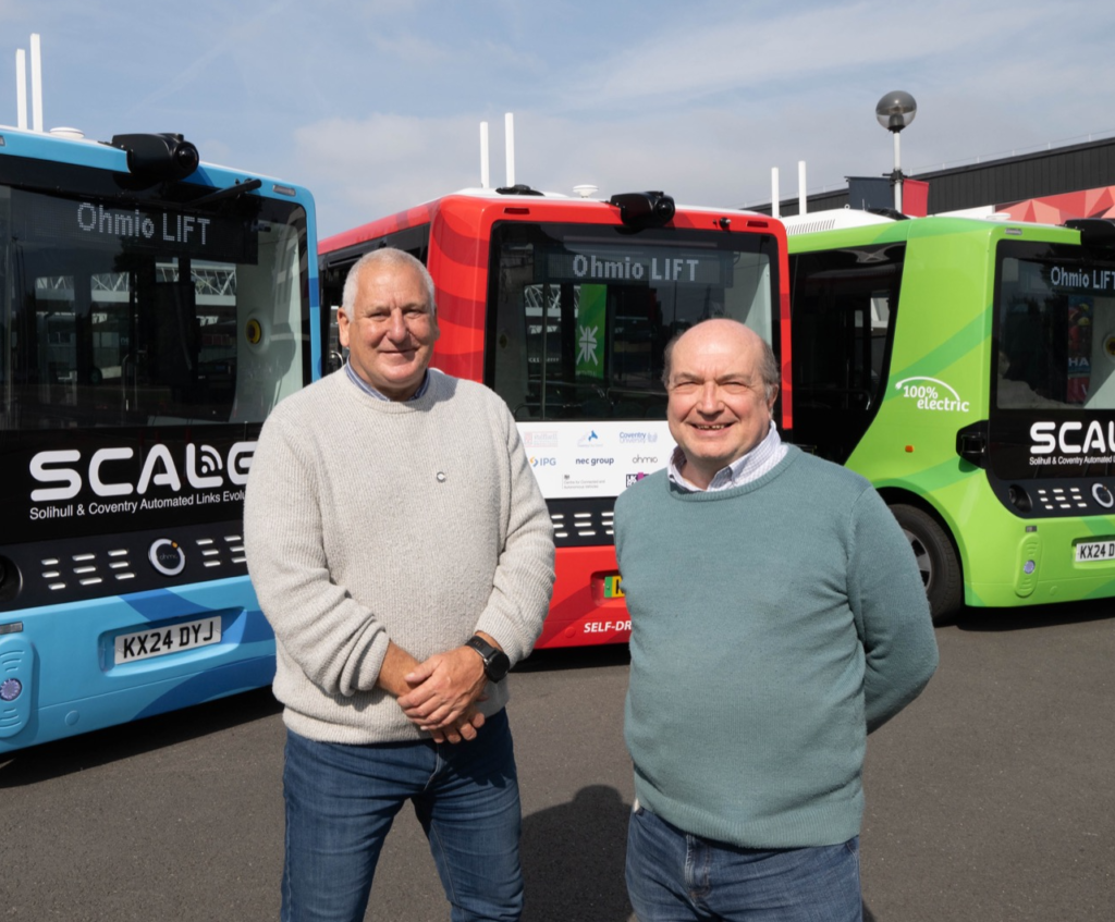 L-R: Ian Pulford of Ohmio and Solihull Councillor, Andy Mackiewicz