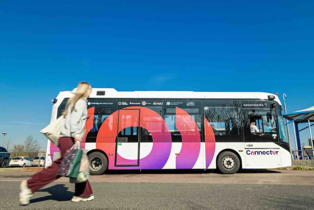 Cambridge Connector autonomous bus