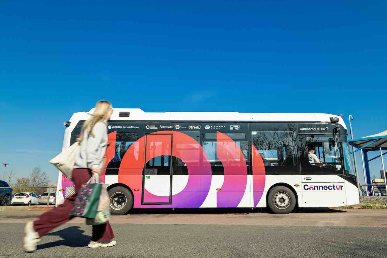 Cambridge Connector autonomous bus