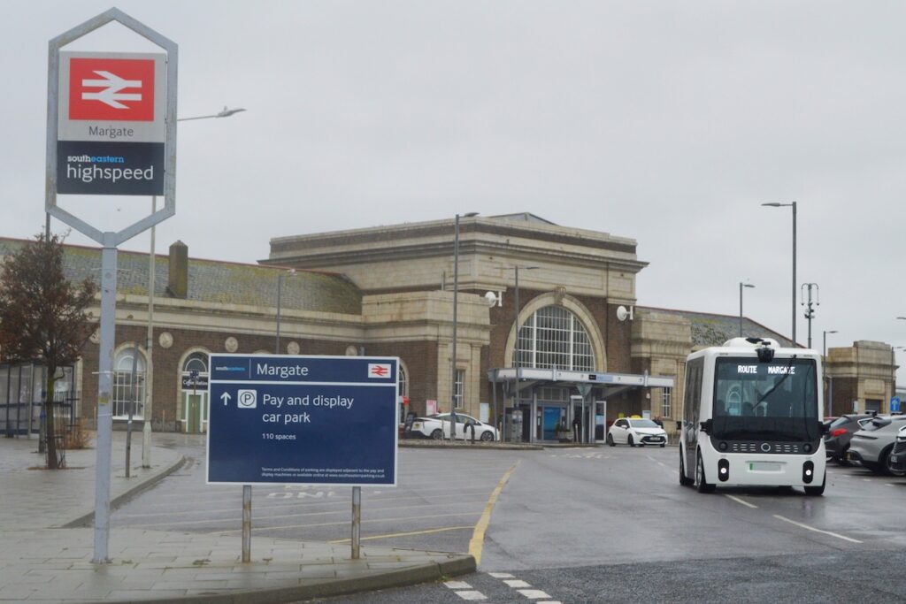 Ohmio LIFT shuttle leaves Margate station for the Self-Driving Industry Awards 2026